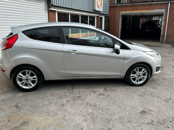 Used Ford Fiesta 2015 for sale - 76156761: Photo 6
