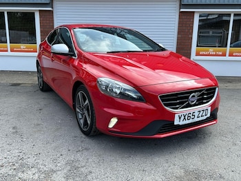 Used Volvo V40 2015 for sale - 75517827: Photo