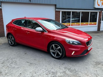 Used Volvo V40 2015 for sale - 75517827: Photo