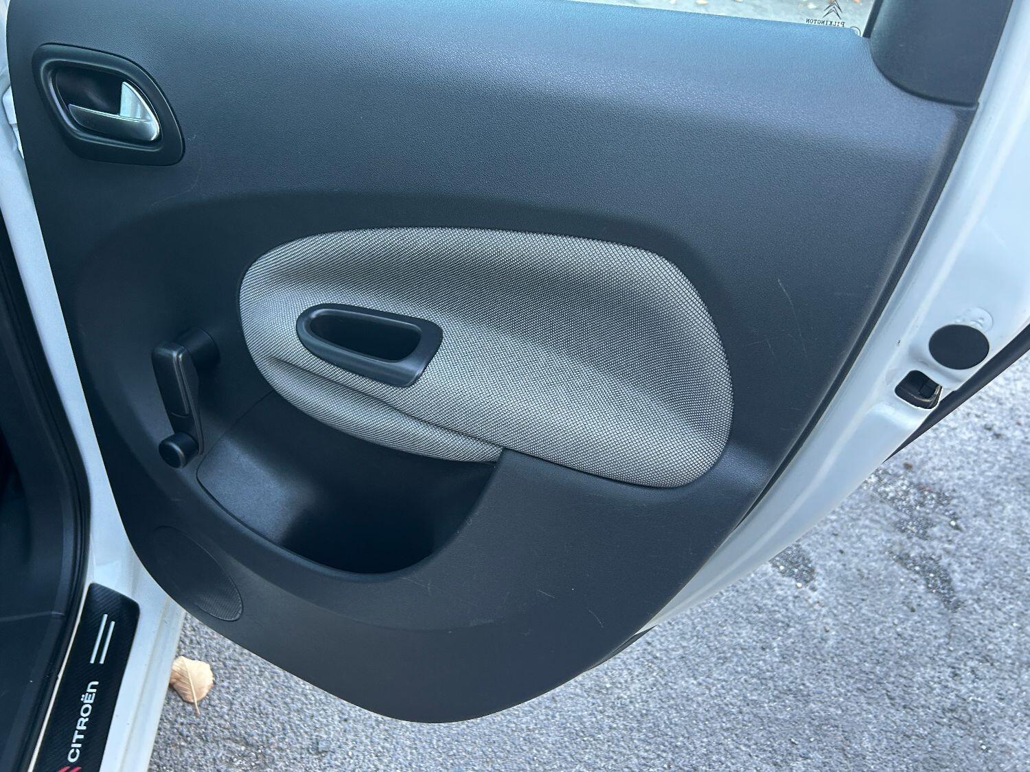 Used Citroen C3 Picasso 2013 for sale - 76114065: Photo 26