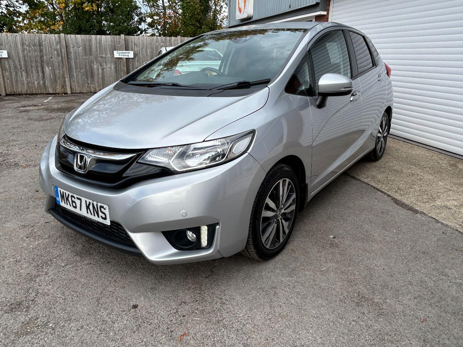 Used Honda Jazz 2018 for sale - 76156760: Photo 17