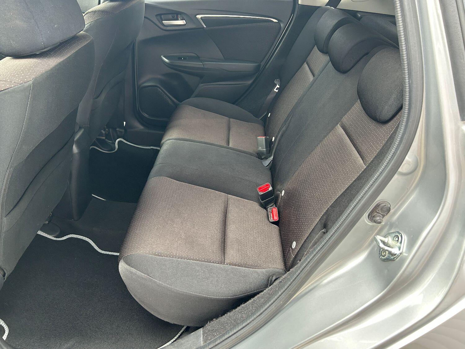 Used Honda Jazz 2018 for sale - 76156760: Photo 22