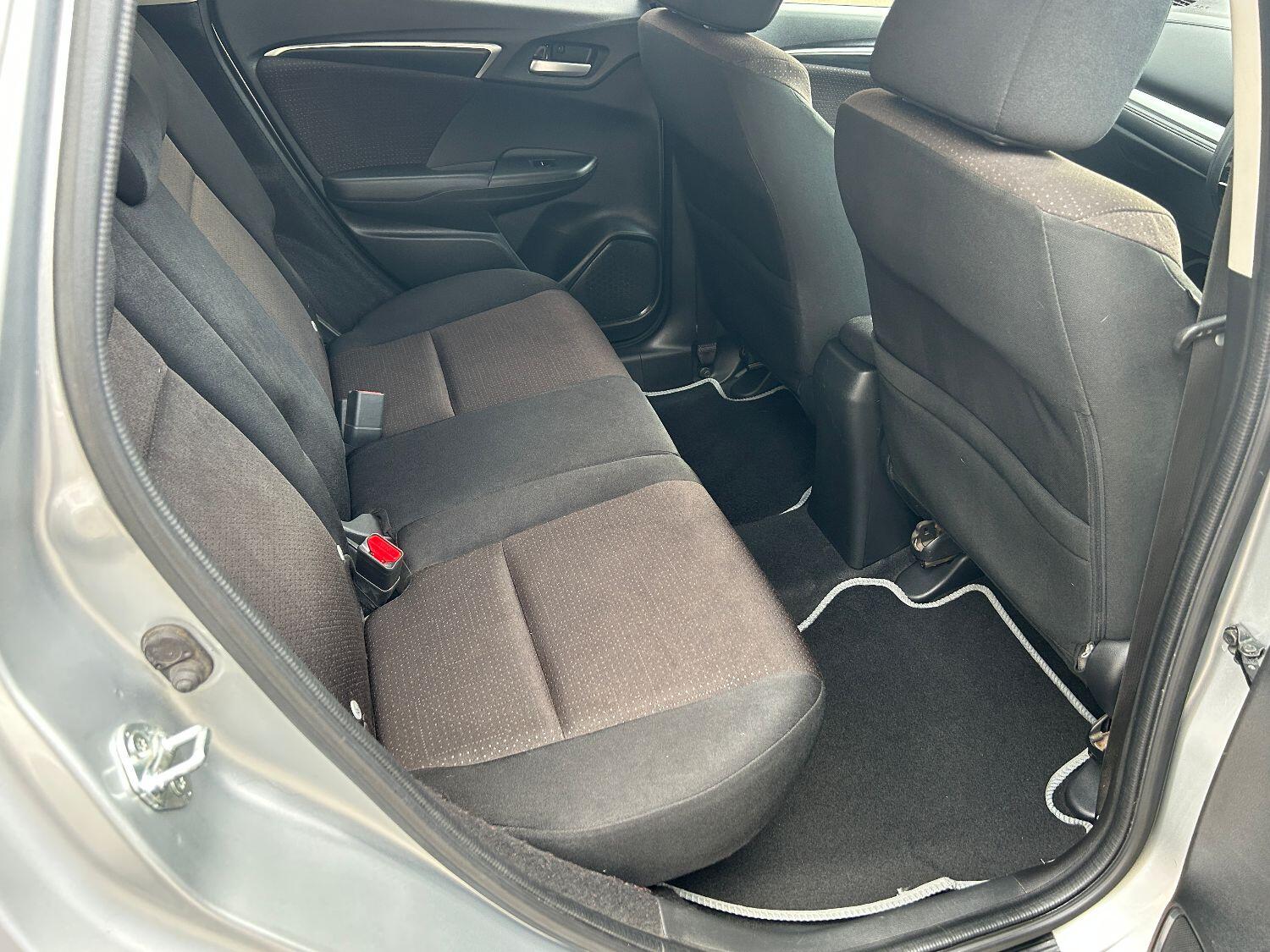 Used Honda Jazz 2018 for sale - 76156760: Photo 24