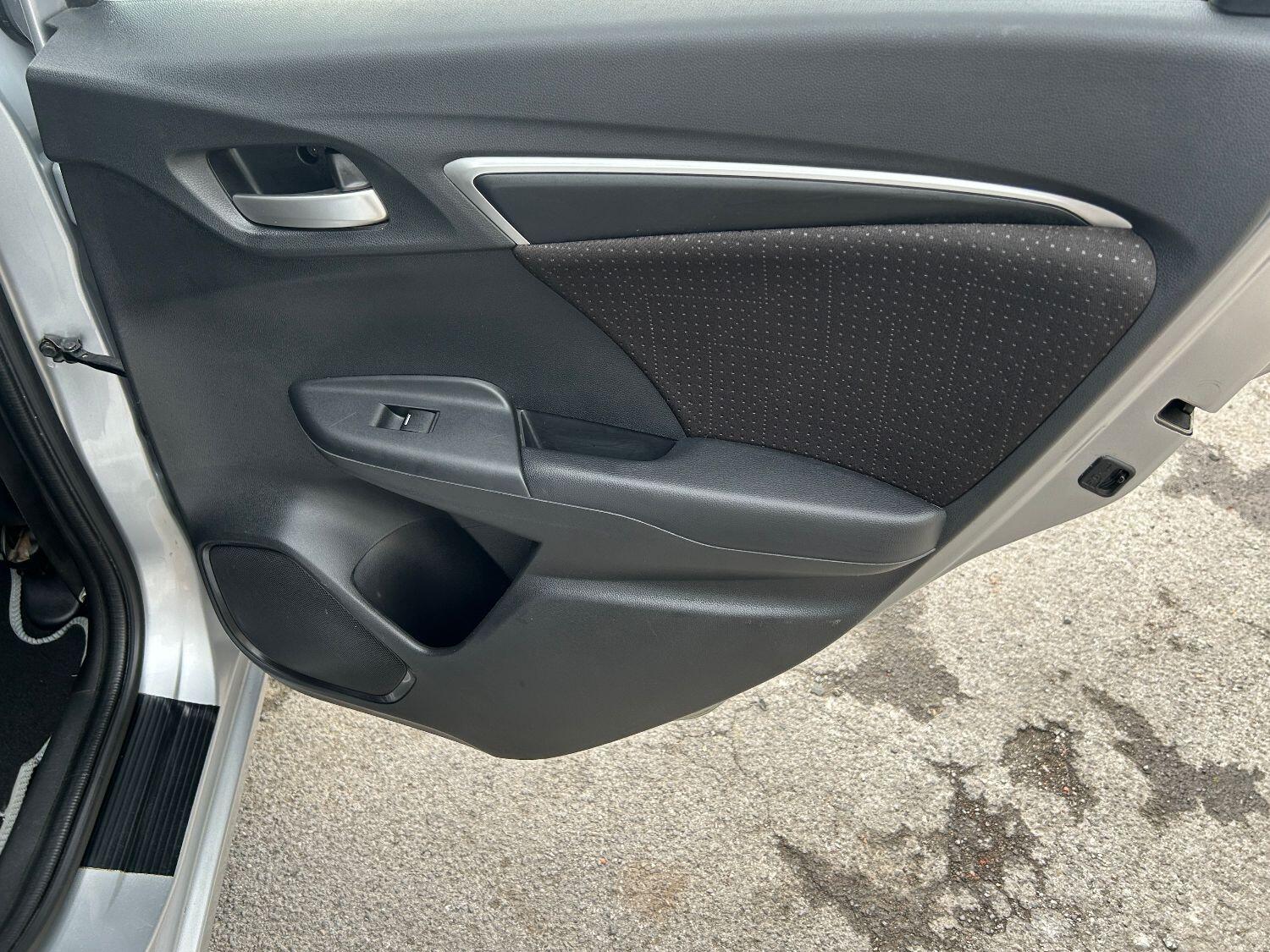 Used Honda Jazz 2018 for sale - 76156760: Photo 26