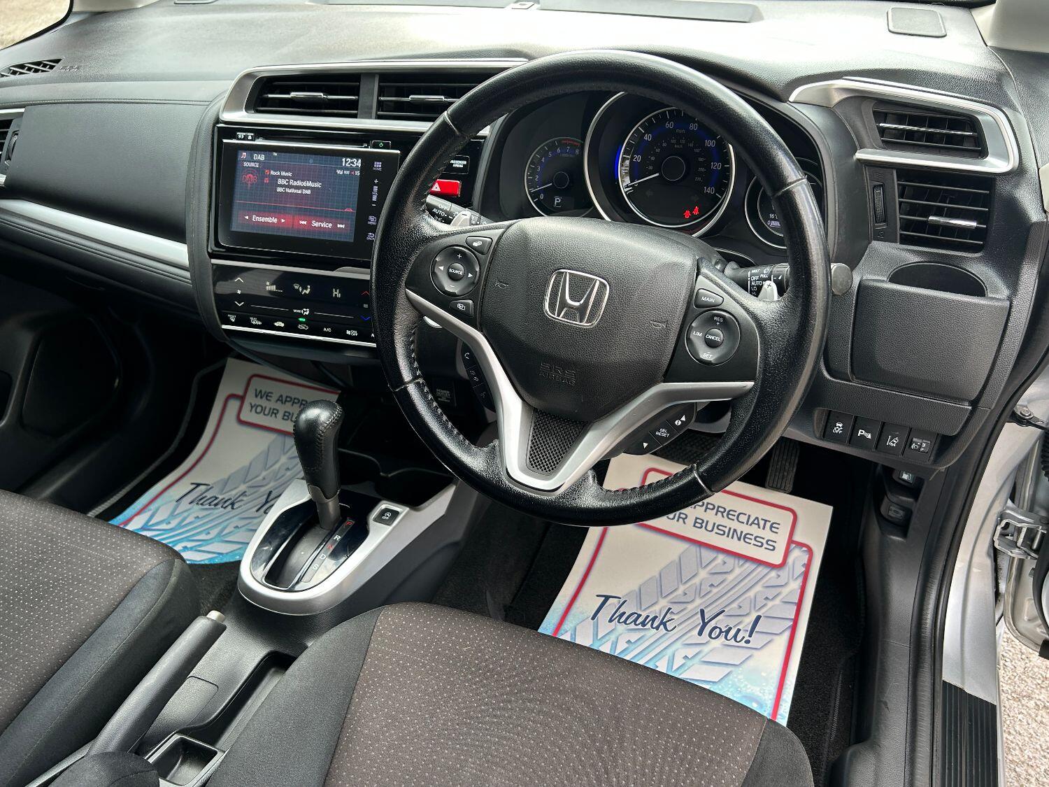 Used Honda Jazz 2018 for sale - 76156760: Photo 30