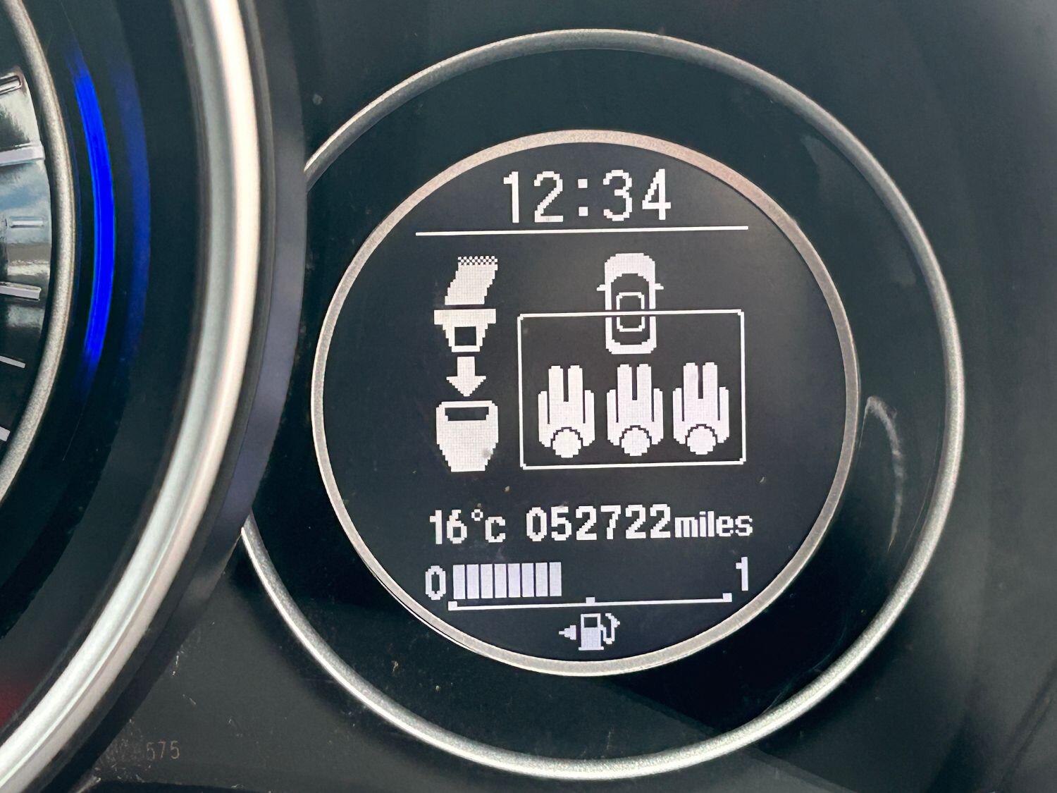 Used Honda Jazz 2018 for sale - 76156760: Photo 32