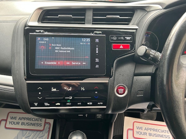 Used Honda Jazz 2018 for sale - 76156760: Photo 33