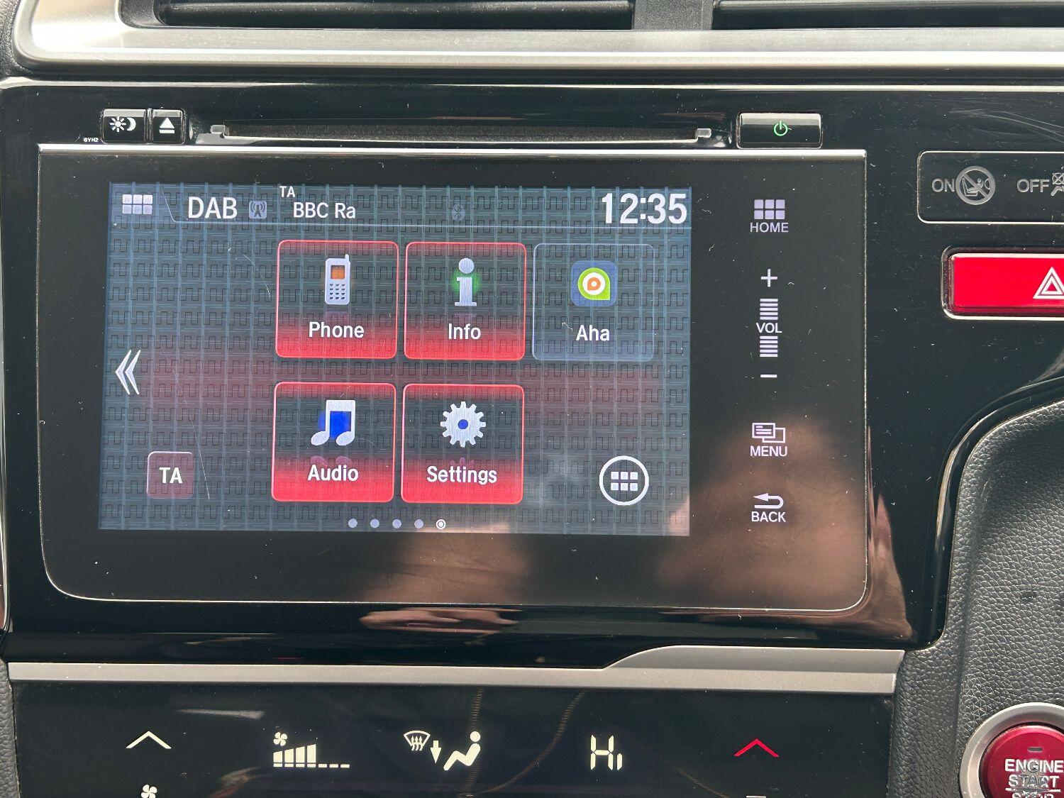 Used Honda Jazz 2018 for sale - 76156760: Photo 34