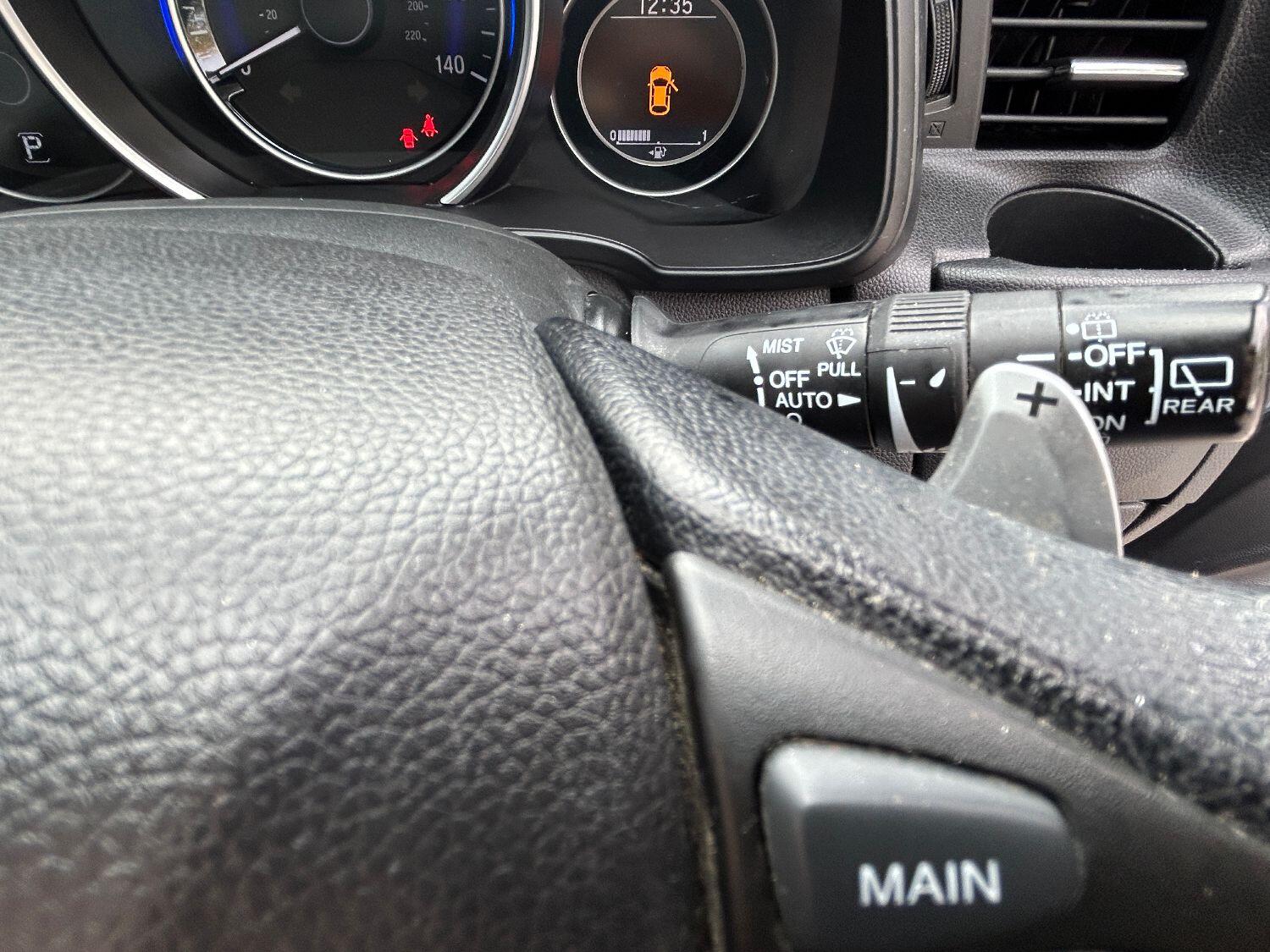 Used Honda Jazz 2018 for sale - 76156760: Photo 40