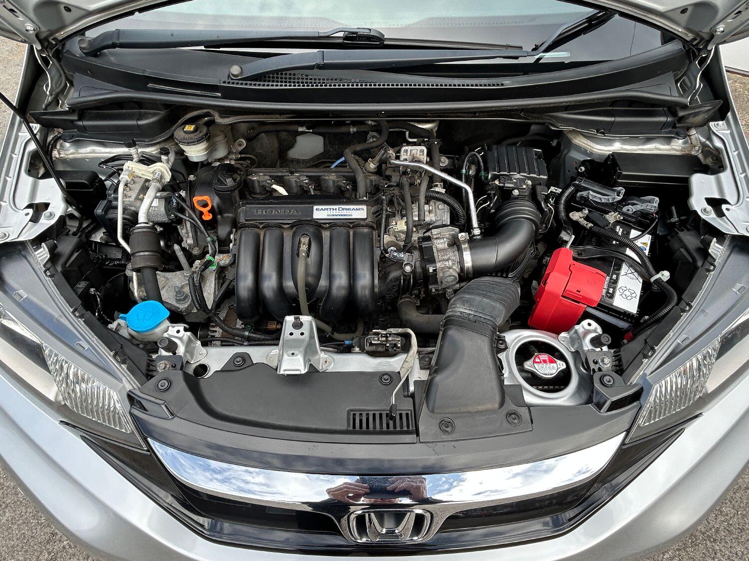 Used Honda Jazz 2018 for sale - 76156760: Photo 43