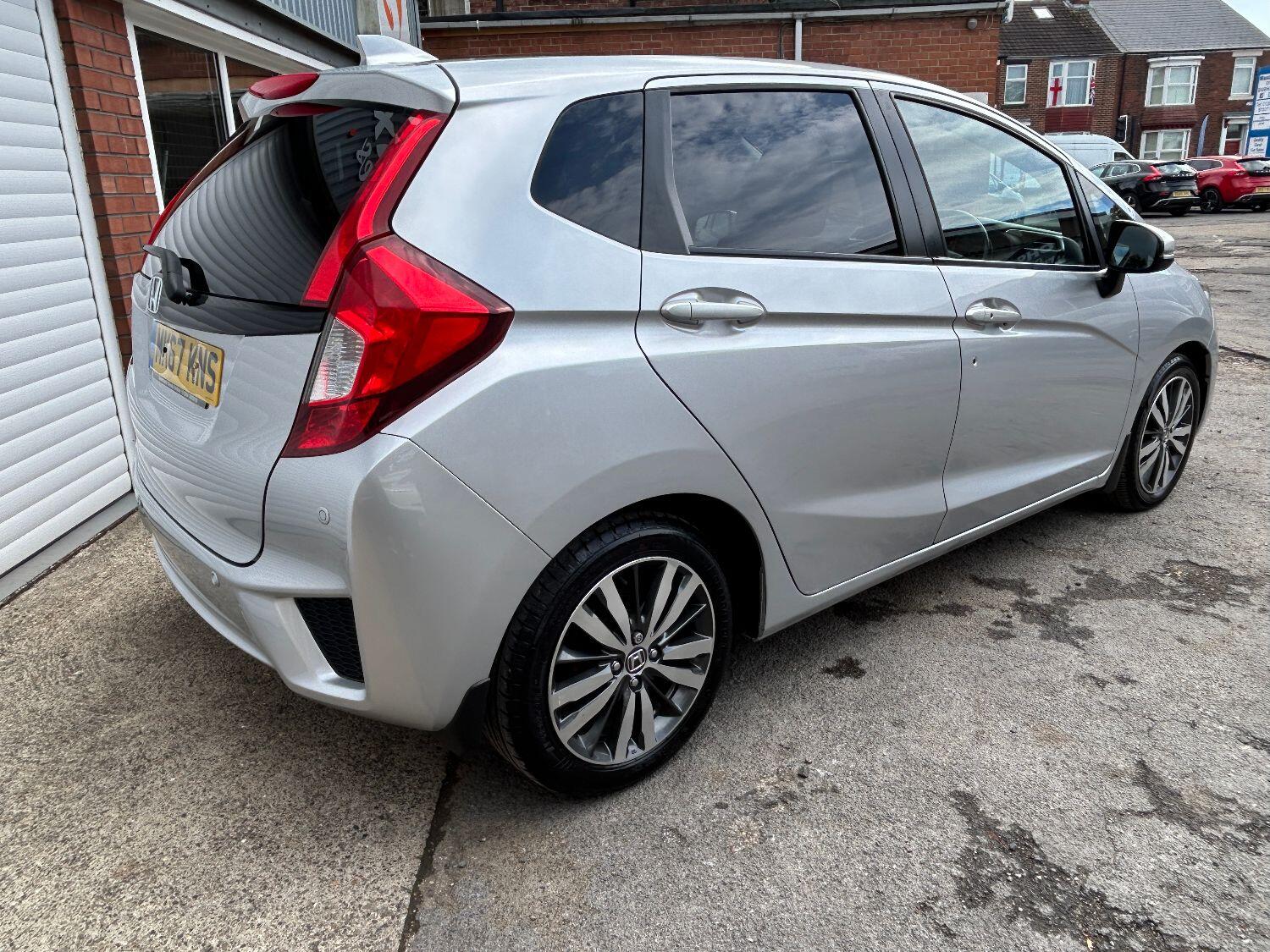 Used Honda Jazz 2018 for sale - 76156760: Photo 6