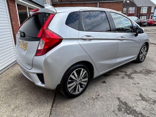 Used Honda Jazz 2018 for sale - 76156760: Photo 6