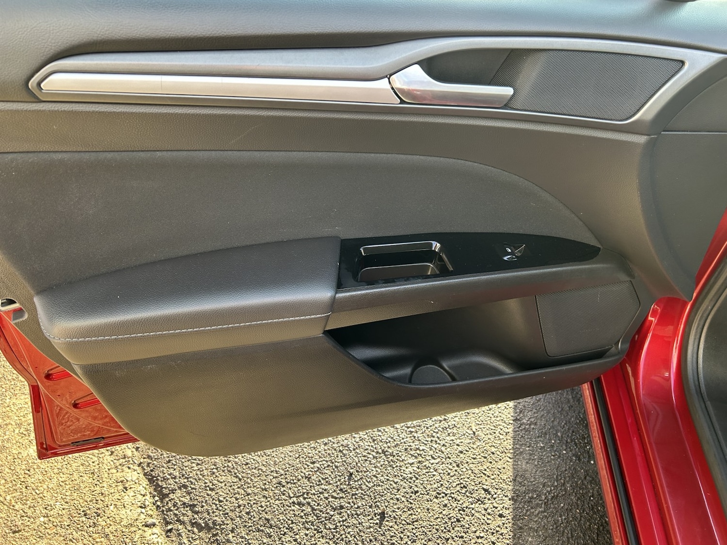 Used Ford Mondeo 2015 for sale - 76611379: Photo 18