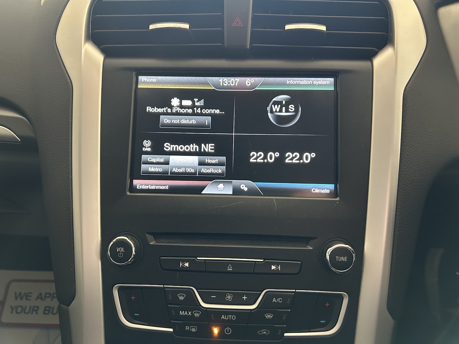 Used Ford Mondeo 2015 for sale - 76611379: Photo 32