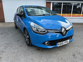 Used Renault Clio 2015 for sale - 76156759: Photo 2