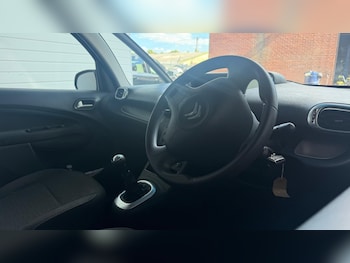 Used Citroen C3 Picasso 2015 for sale - 79508612: Photo