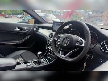 Used Mercedes-Benz GLA 2017 for sale - 79094067: Photo