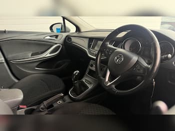 Used Vauxhall Astra 2018 for sale - 79848438: Photo