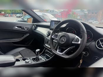 Used Mercedes-Benz GLA 2017 for sale - 79848436: Photo