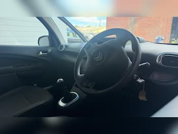 Used Citroen C3 Picasso 2015 for sale - 79848442: Photo