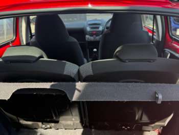 2014 (14) - 1.0 VVT-i Move 5dr
