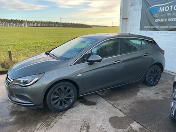Used Vauxhall Astra 2017 for sale - 77199213: Photo