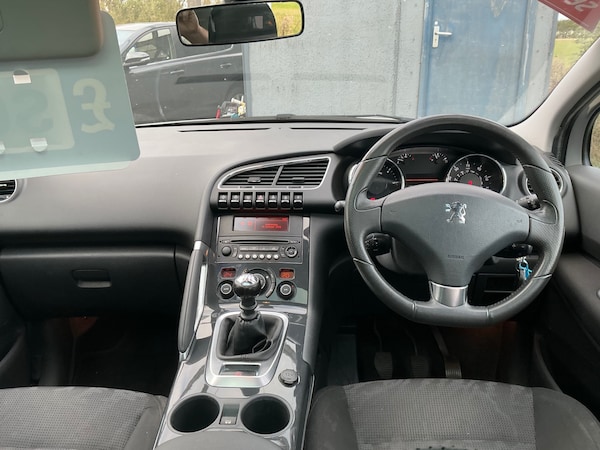 Used Peugeot 3008 2011 for sale - 76281828: Photo 10