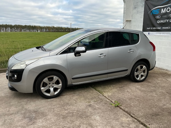 Used Peugeot 3008 2011 for sale - 76281828: Photo 4