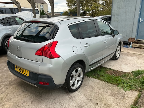 Used Peugeot 3008 2011 for sale - 76281828: Photo 7