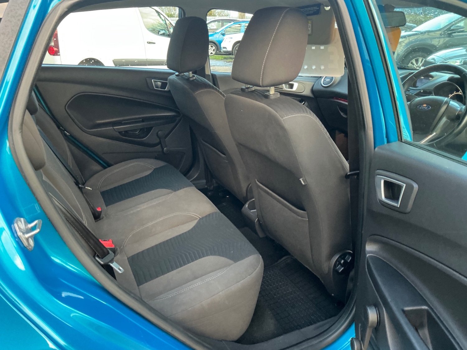 Used Ford Fiesta 2015 for sale - 76971689: Photo 8