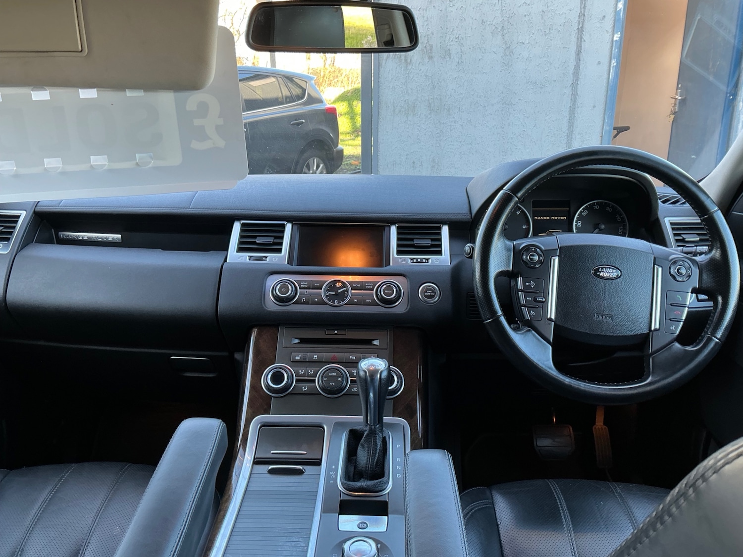 Used Land Rover Range Rover Sport 2010 for sale - 76439996: Photo 11