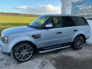 Used Land Rover Range Rover Sport 2010 for sale - 76439996: Photo