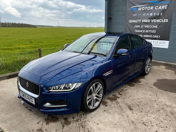 Used Jaguar XE 2015 for sale - 78633874: Photo
