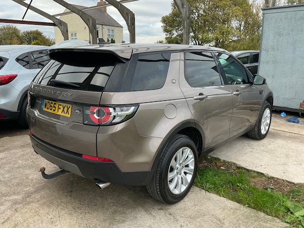 Used Land Rover Discovery Sport 2015 for sale - 76281817: Photo 7
