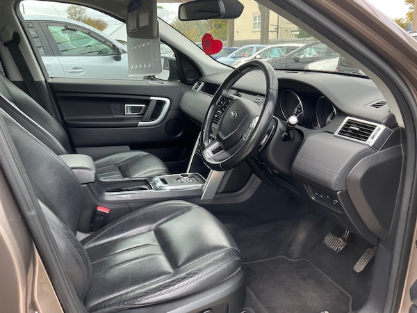 Used Land Rover Discovery Sport 2015 for sale - 76281817: Photo 8