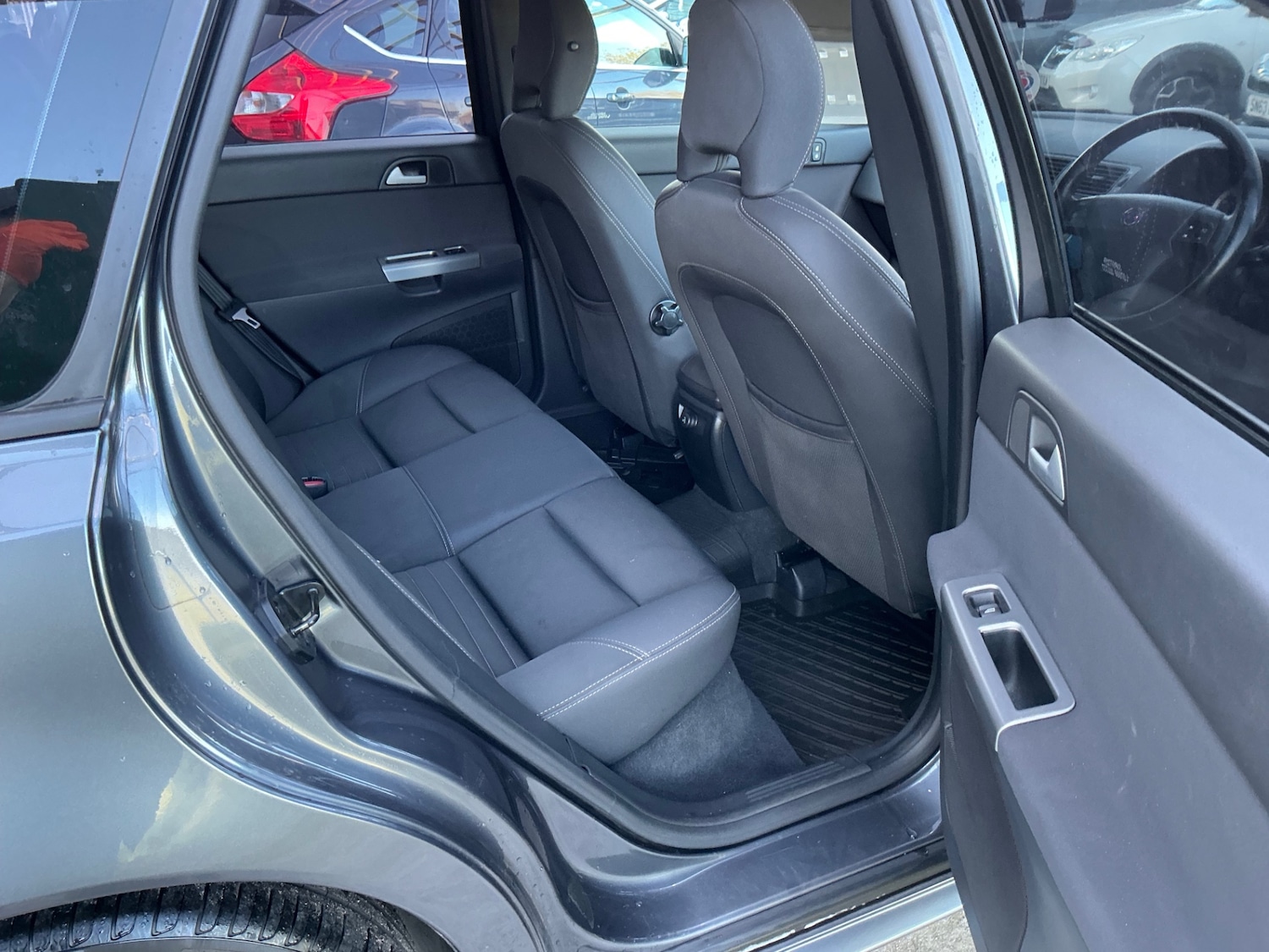 Used Volvo V50 2006 for sale - 76439748: Photo 11