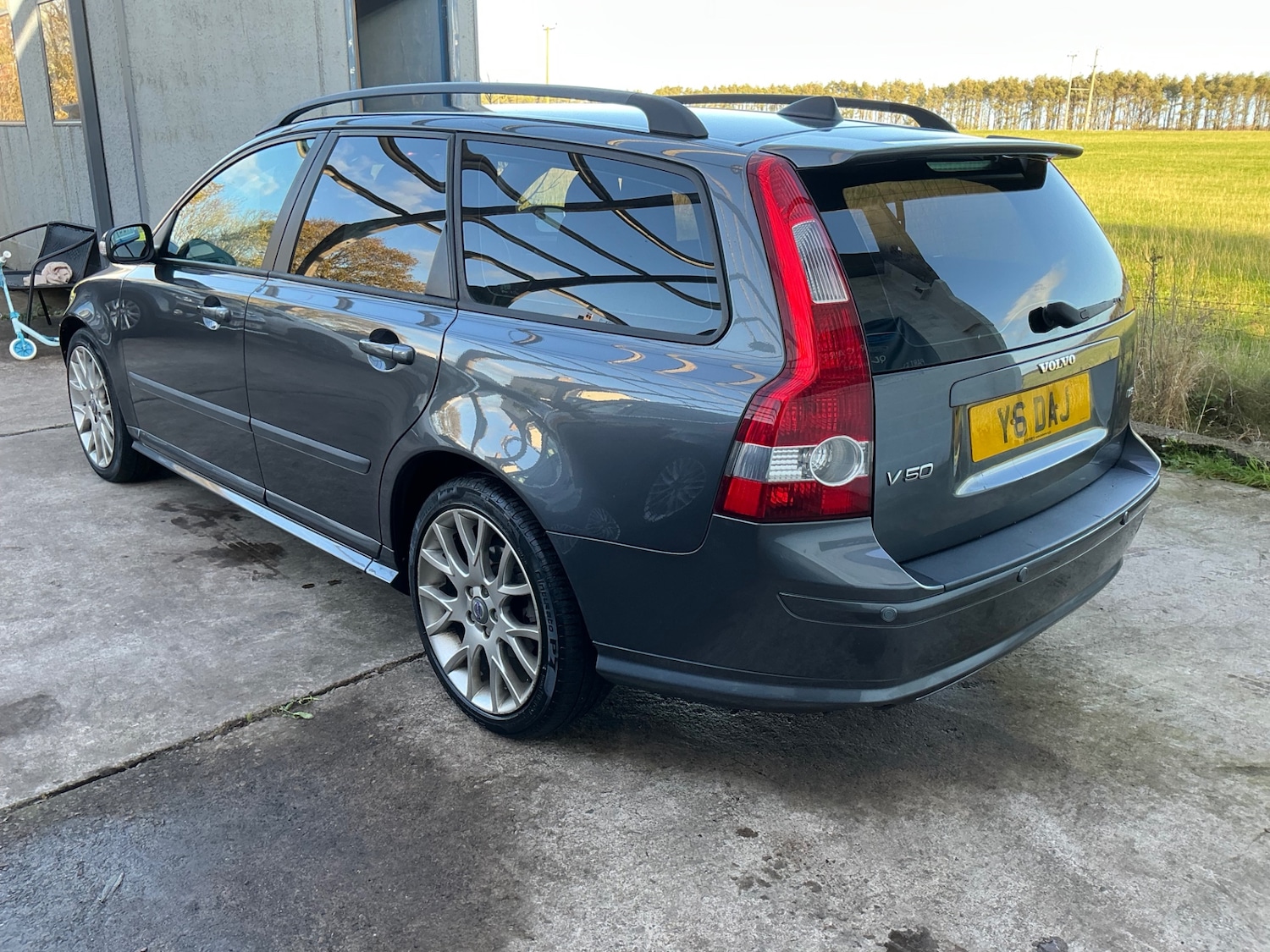 Used Volvo V50 2006 for sale - 76439748: Photo 6