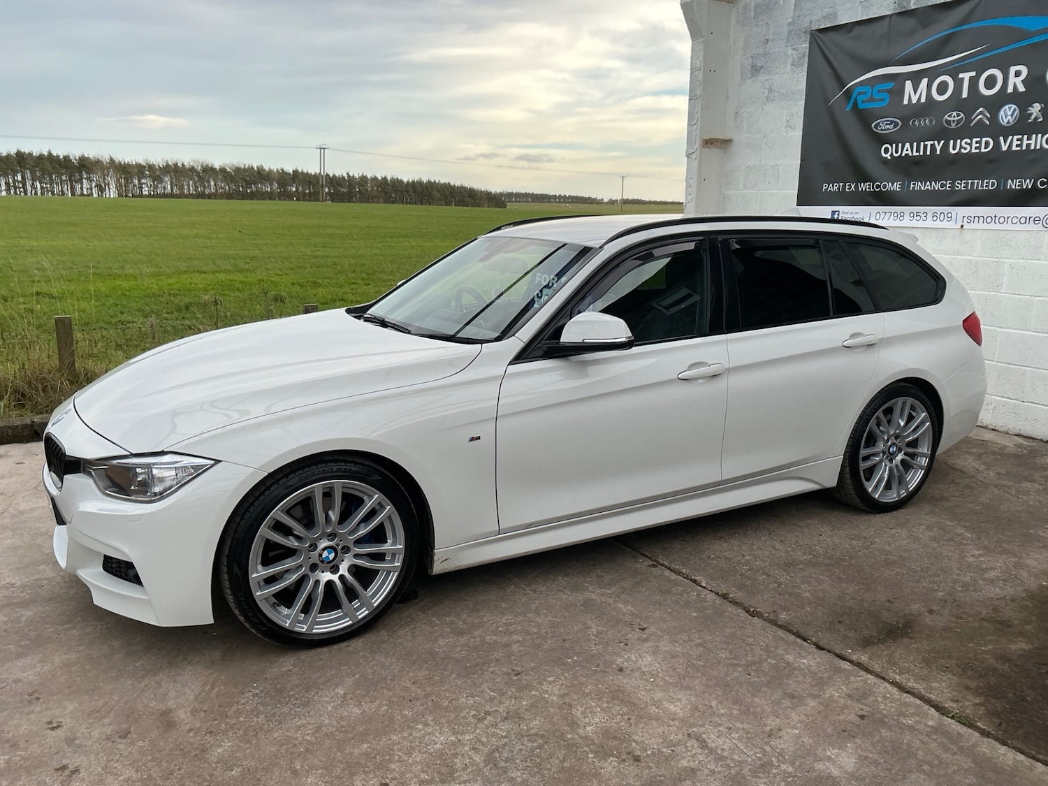 Used BMW 3 Series 2015 for sale - 76911446: Photo 4