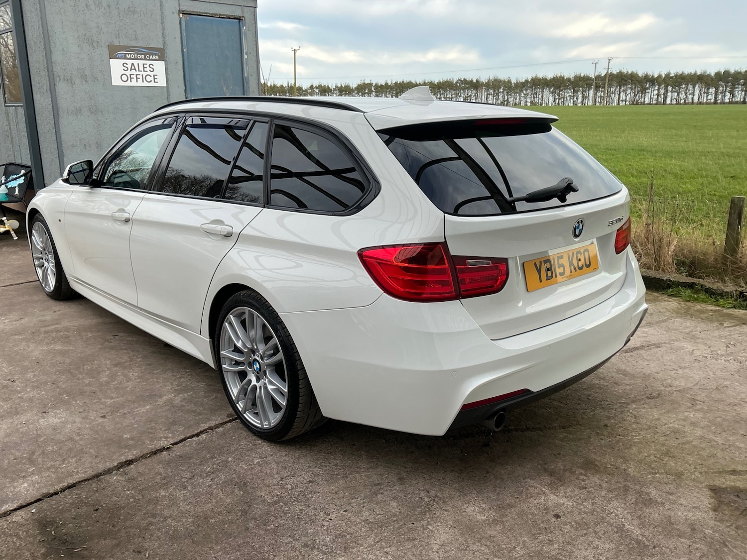 Used BMW 3 Series 2015 for sale - 76911446: Photo 5