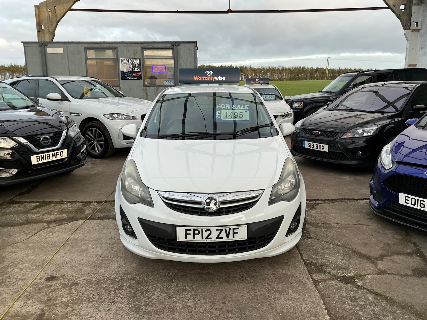 Used Vauxhall Corsa 2012 for sale - 77584870: Photo 2