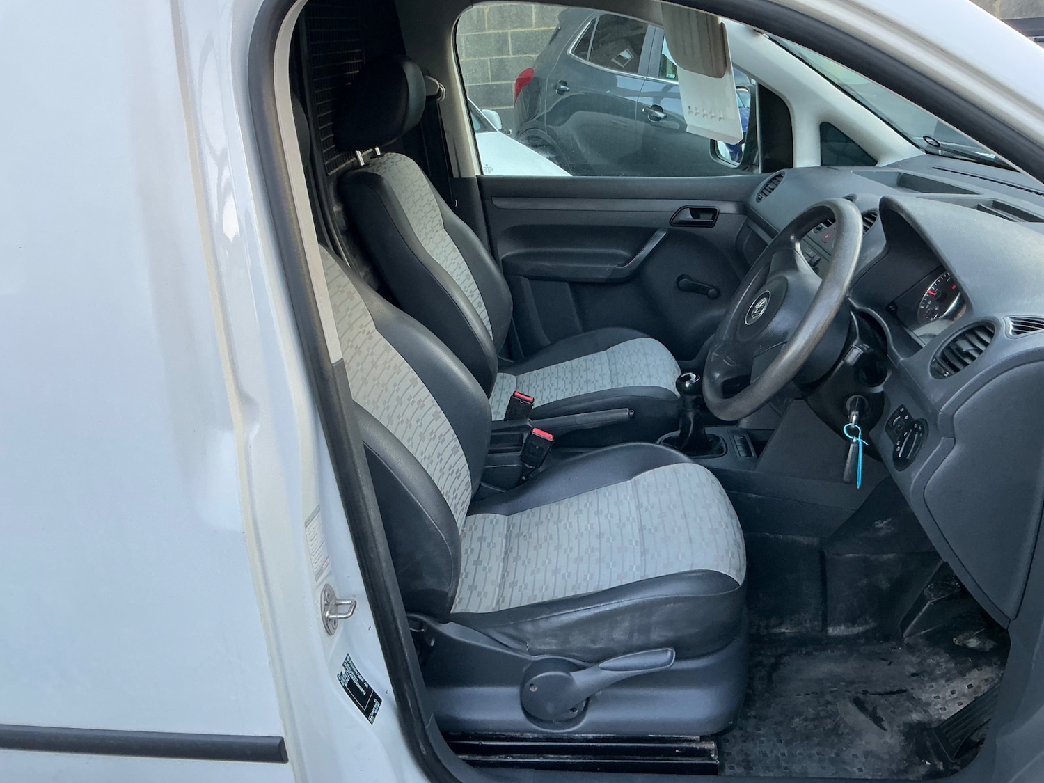 Used Volkswagen Caddy 2011 for sale - 77793058: Photo 10