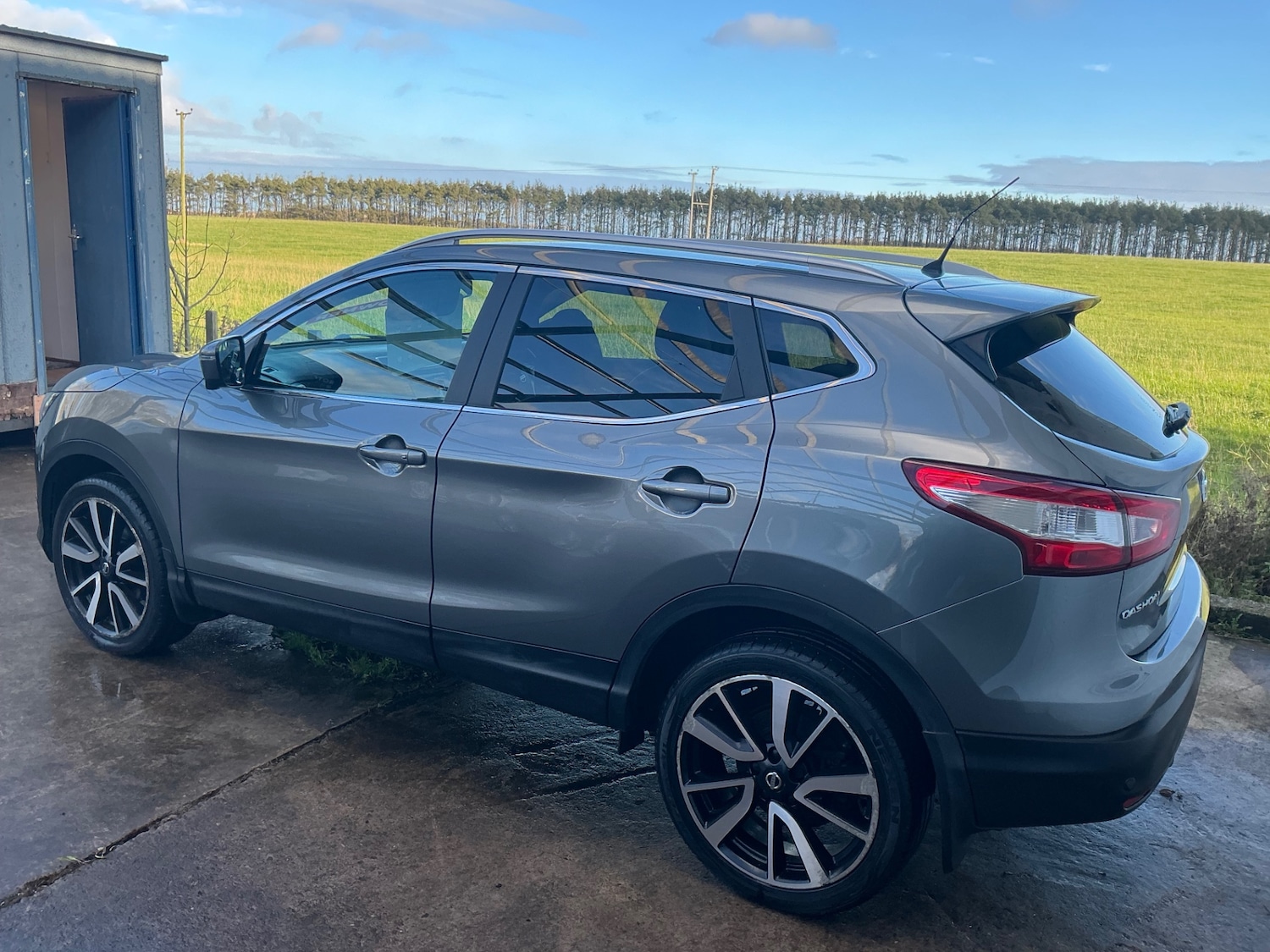 Used Nissan Qashqai 2017 for sale - 76519537: Photo 2