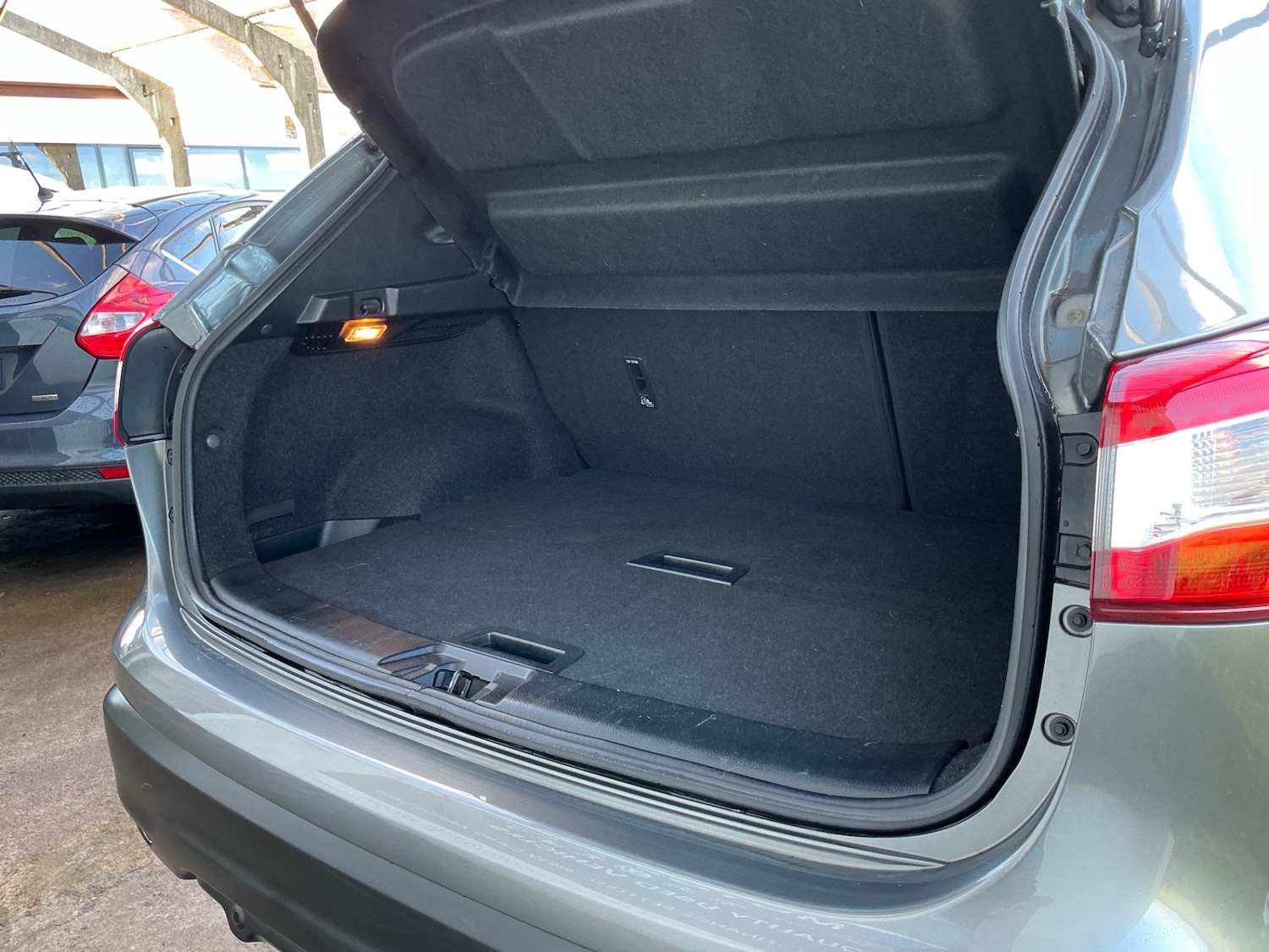 Used Nissan Qashqai 2017 for sale - 76519537: Photo 7