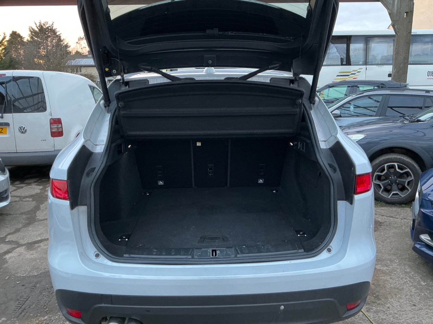 Used Jaguar F-Pace 2017 for sale - 77584815: Photo 10