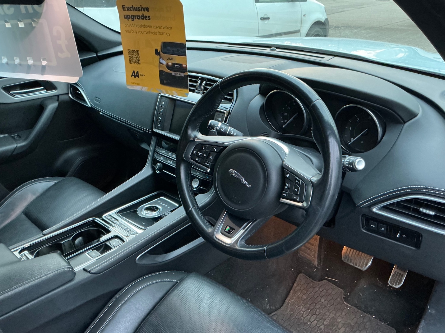 Used Jaguar F-Pace 2017 for sale - 77584815: Photo 12