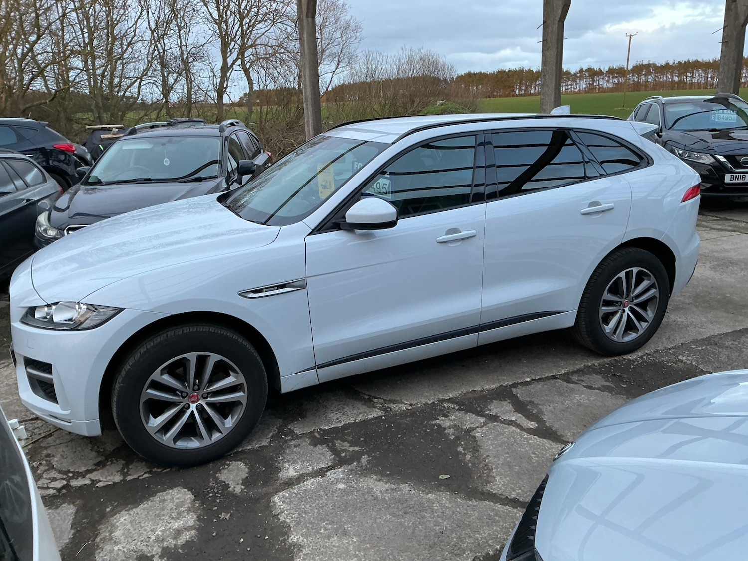 Used Jaguar F-Pace 2017 for sale - 77584815: Photo 2