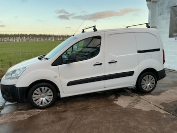 Used Citroen Berlingo 2015 for sale - 76758963: Photo