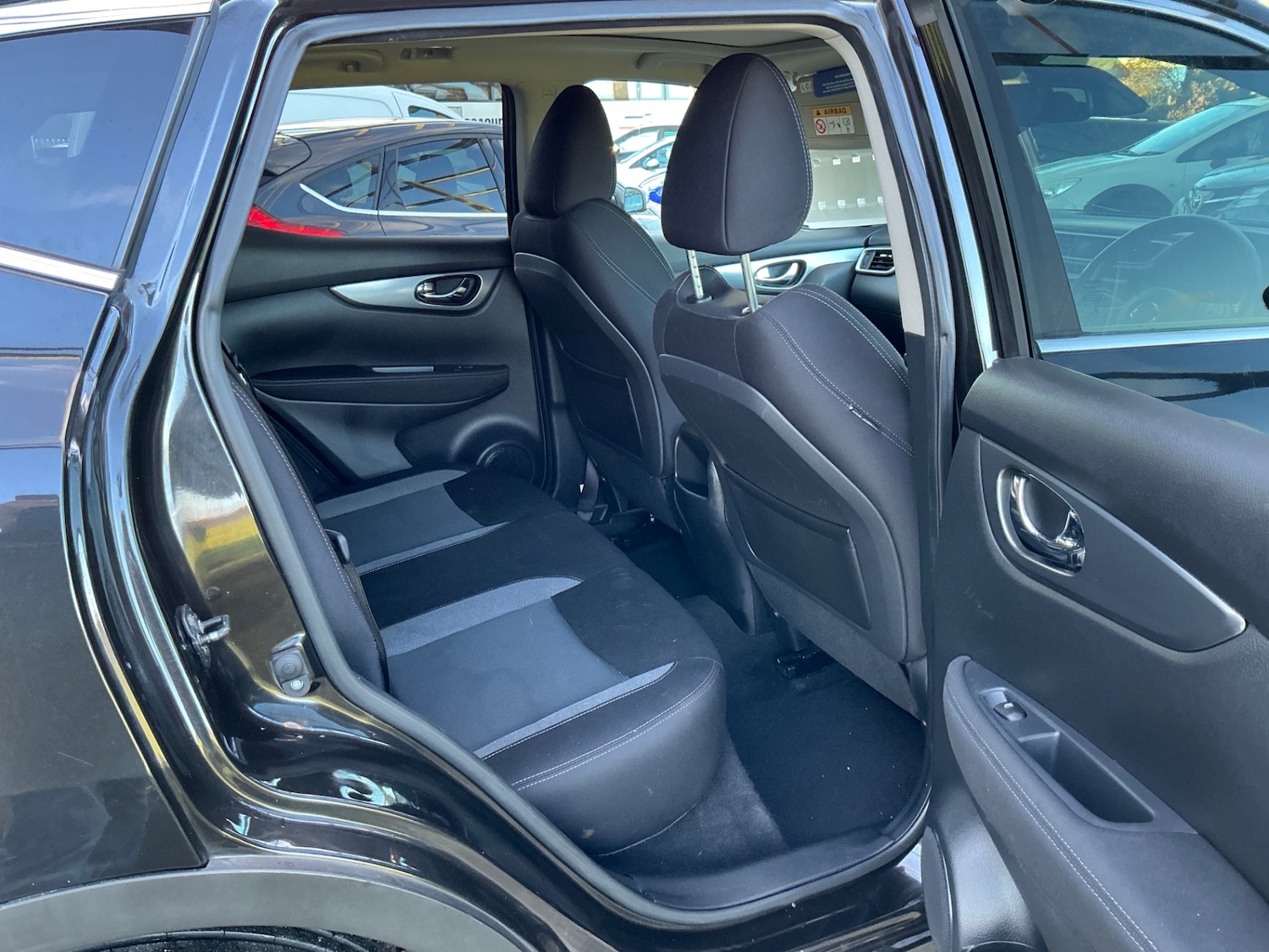 Used Nissan Qashqai 2018 for sale - 76519792: Photo 12