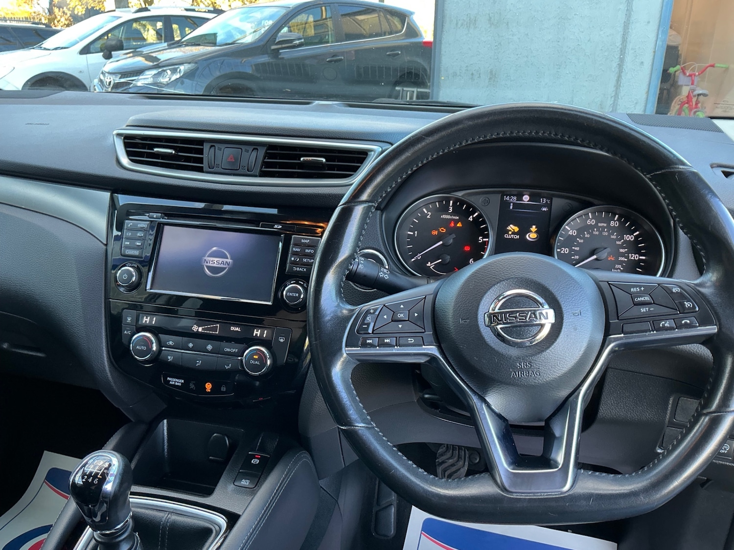 Used Nissan Qashqai 2018 for sale - 76519792: Photo 13