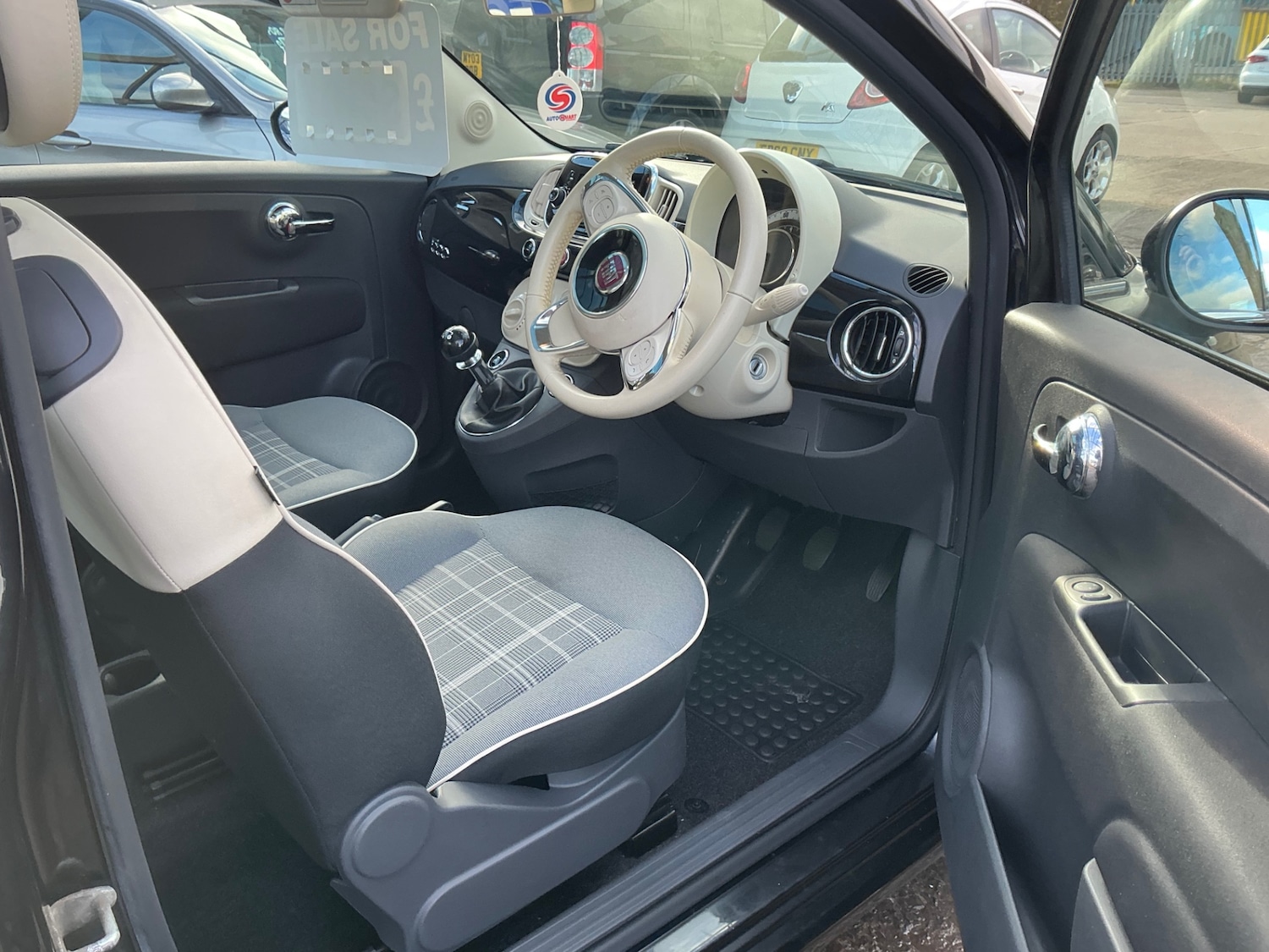 Used Fiat 500 2016 for sale - 77821400: Photo 11